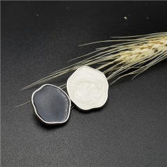 new coming shank flower shape button for garment