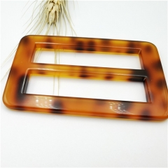 fashion brown resin buckle