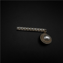 pearl brooches custom made