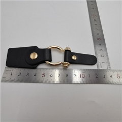 fashion stock pu leather toggle button trims