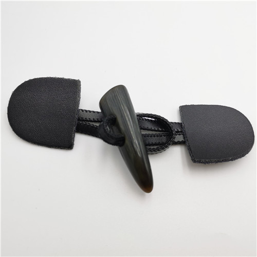 black classic leather toggle button uk style horn toggle button