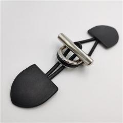 high quality fashionable toggle button with nice metal buckle