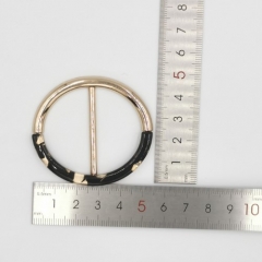 round plastic and metal buckle for belt garment