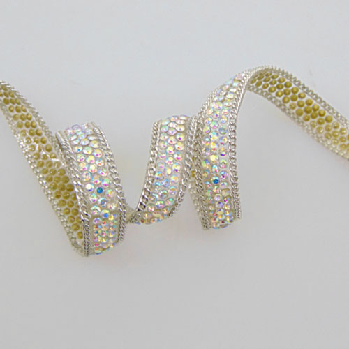 hot sell reflective Resin beads hot fix applique tape trimming