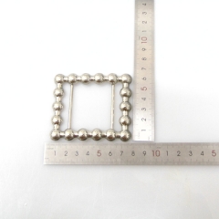 silver four-slip bucklehardware accessoriesfor the fashion clothing