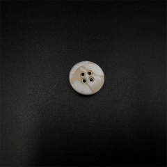 Four eyes resin metal wood grain buttons